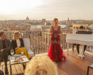 Rooftop Bar Opera Show: The Great Beauty in Rome