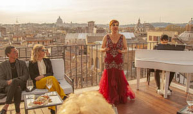 Rooftop Bar Opera Show: The Great Beauty in Rome