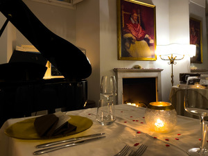 Opera Dinner: Dining During an Opera Interlude