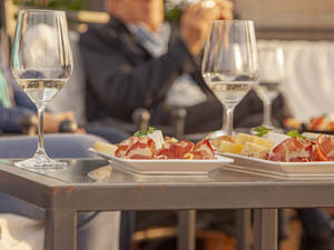 Rooftop Bar Opera Show: The Great Beauty in Rome